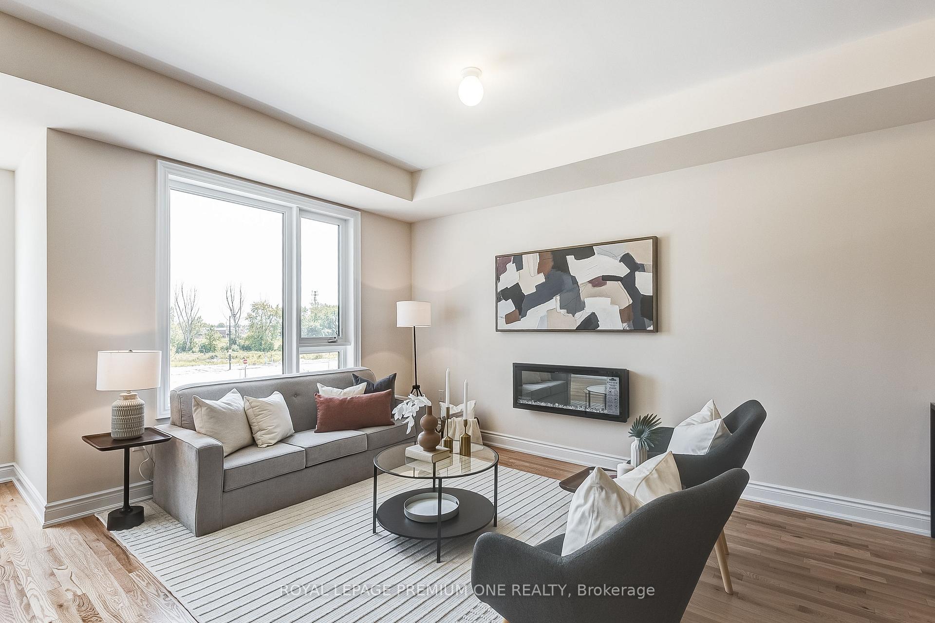 Photo 34 of 64 Tennant Circle, Vaughan, Vellore Village — HOMEH