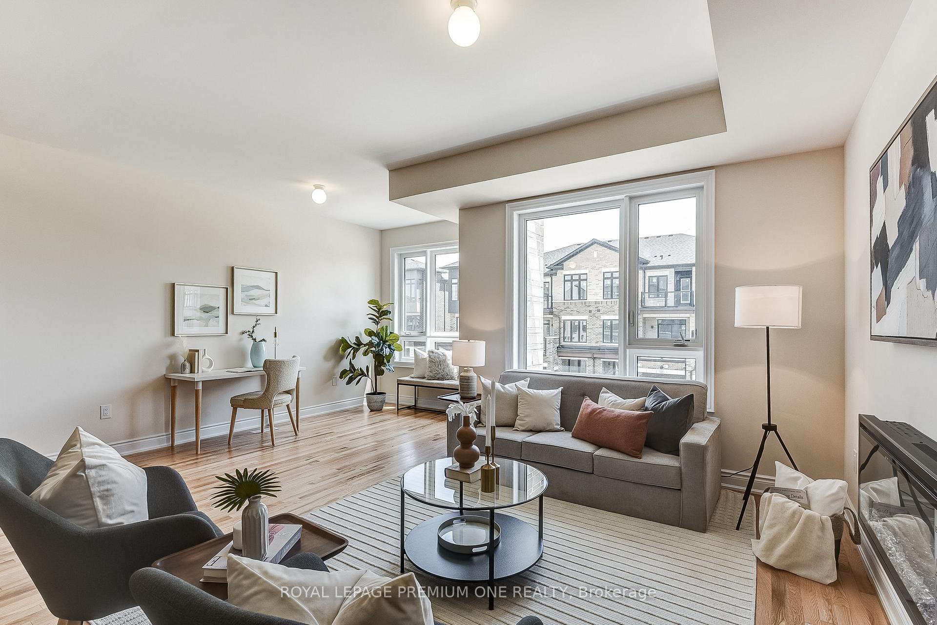 Photo 18 of 64 Tennant Circle, Vaughan, Vellore Village — HOMEH