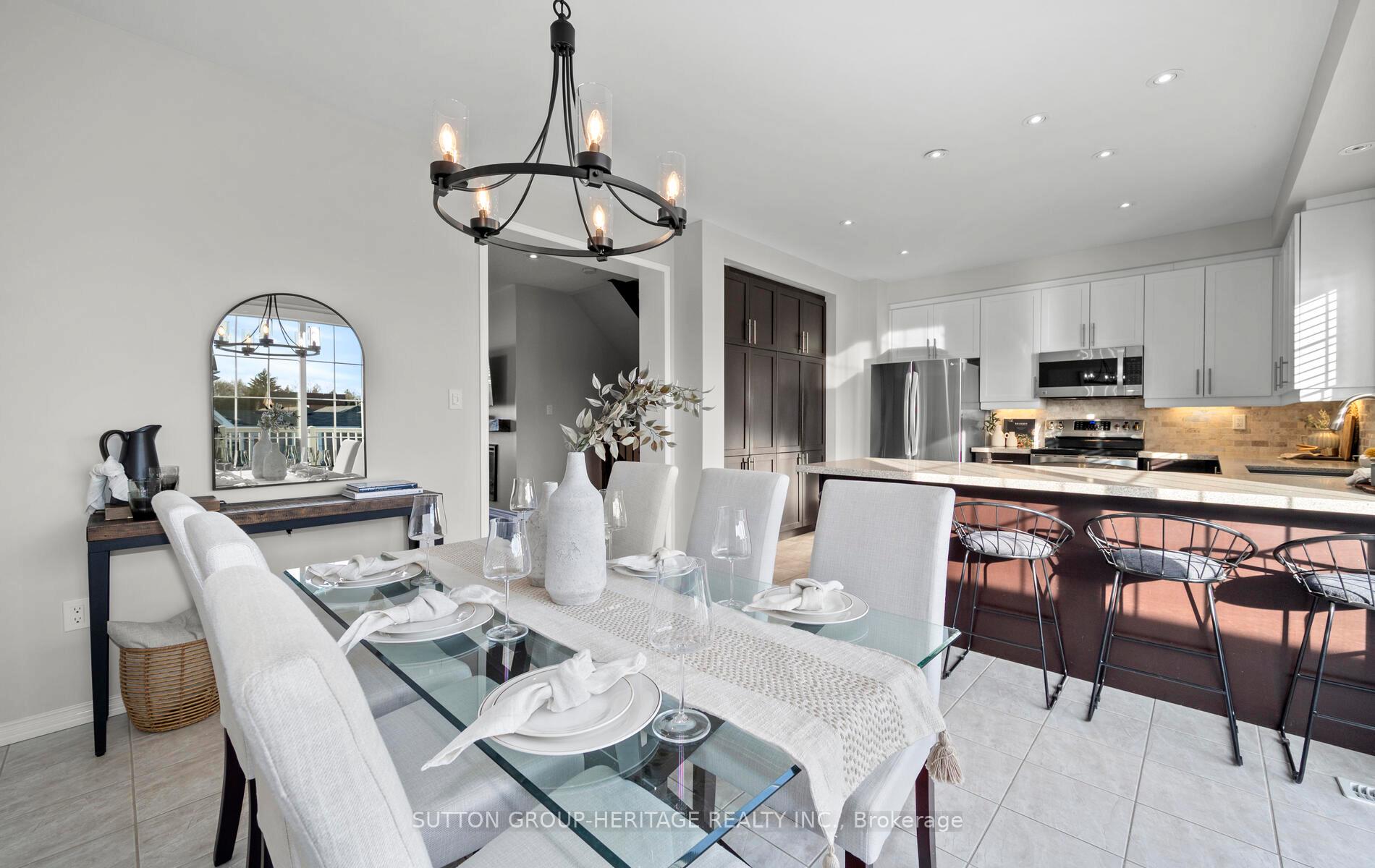 Photo 24 of 4 Aller Park Way, Whitby, Brooklin — HOMEH