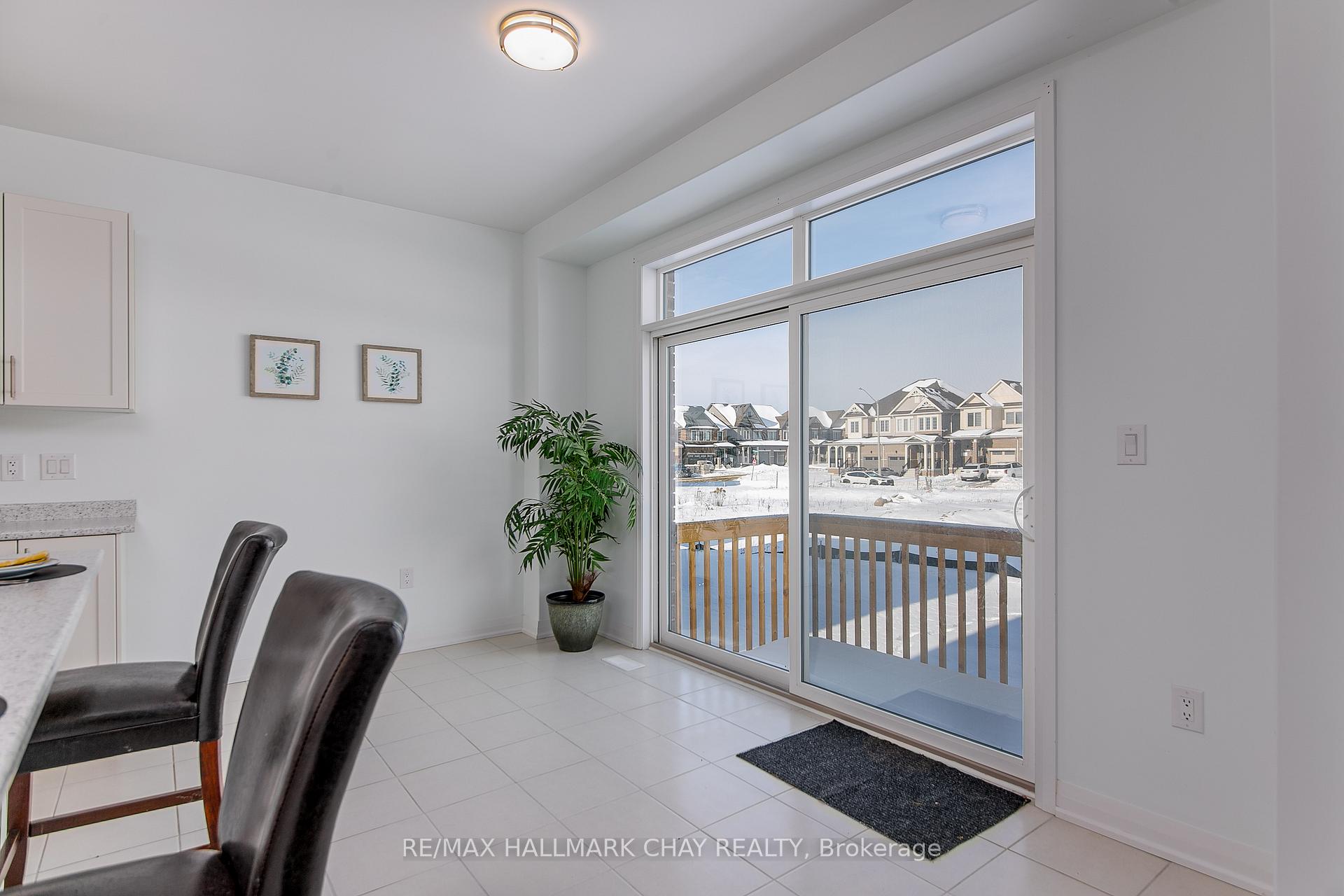 Photo 20 of 11 Copperhill Heights, Barrie, Painswick South — HOMEH