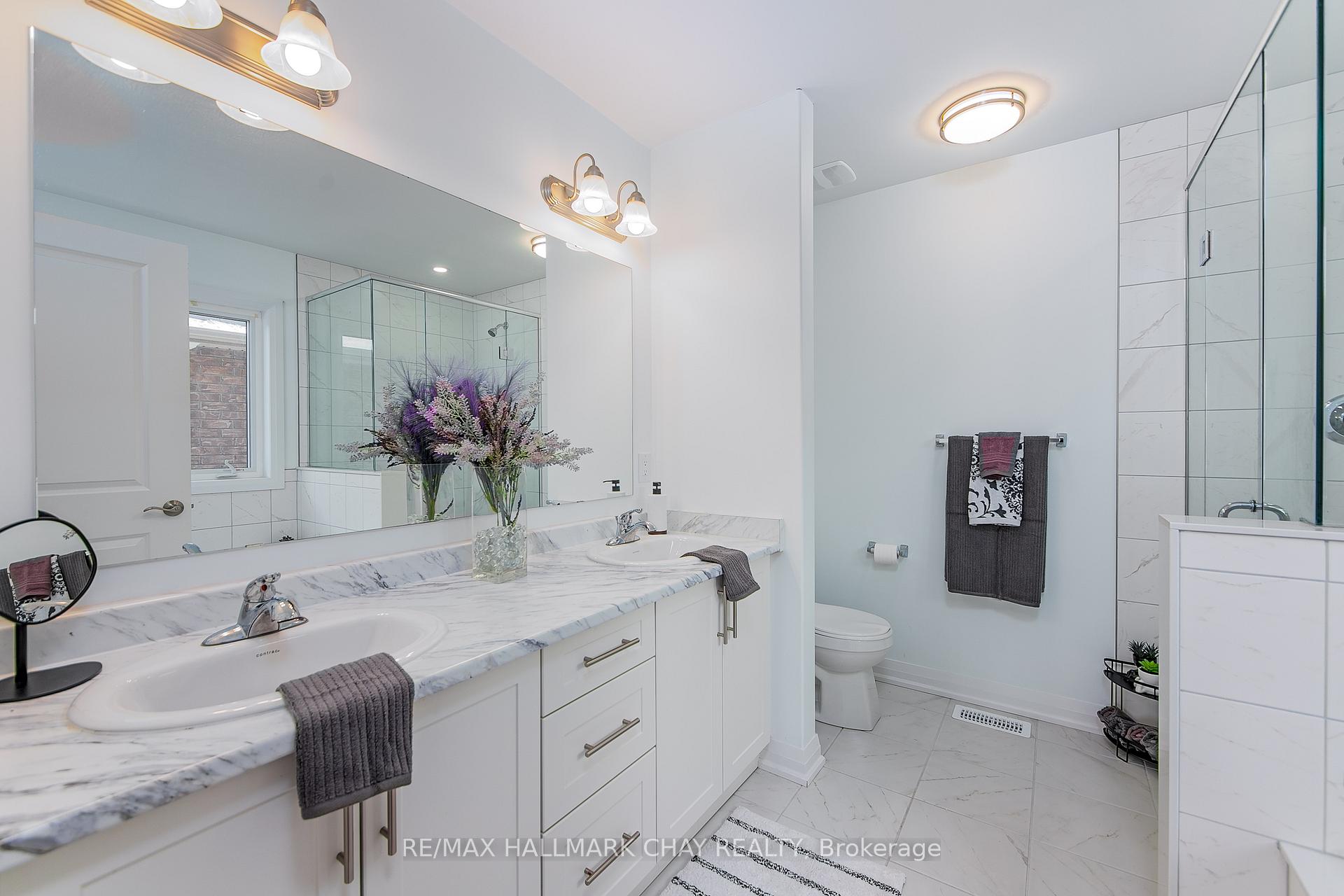Photo 36 of 11 Copperhill Heights, Barrie, Painswick South — HOMEH