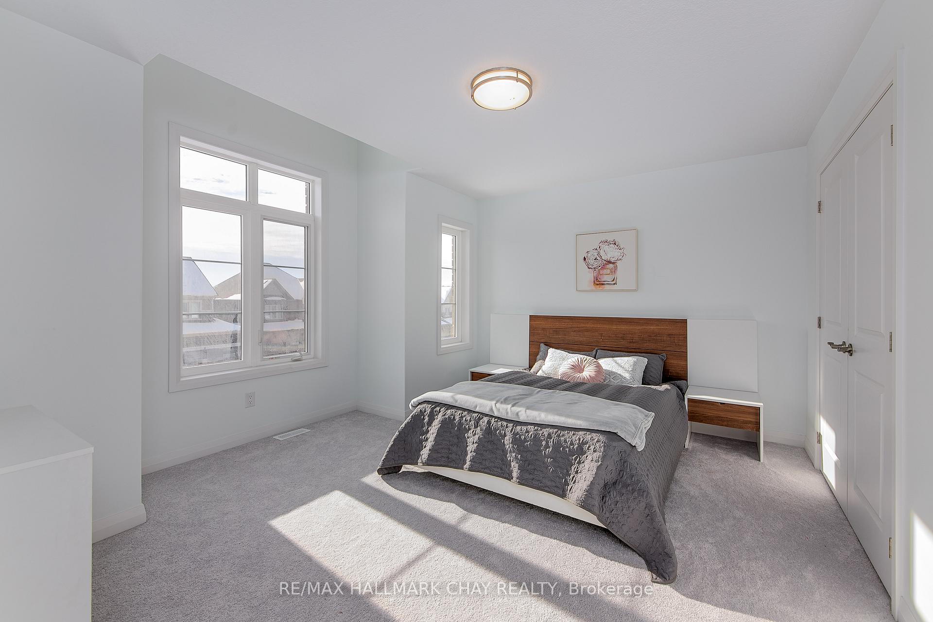 Photo 29 of 11 Copperhill Heights, Barrie, Painswick South — HOMEH