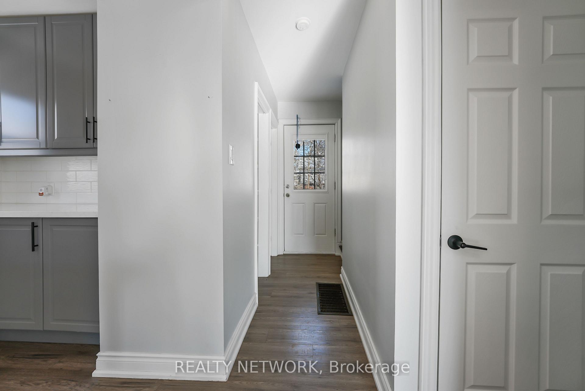 Photo 24 of 27 Glengrove Avenue, Hamilton, McQuesten — HOMEH