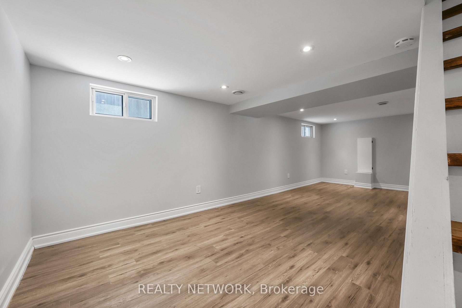 Photo 19 of 27 Glengrove Avenue, Hamilton, McQuesten — HOMEH