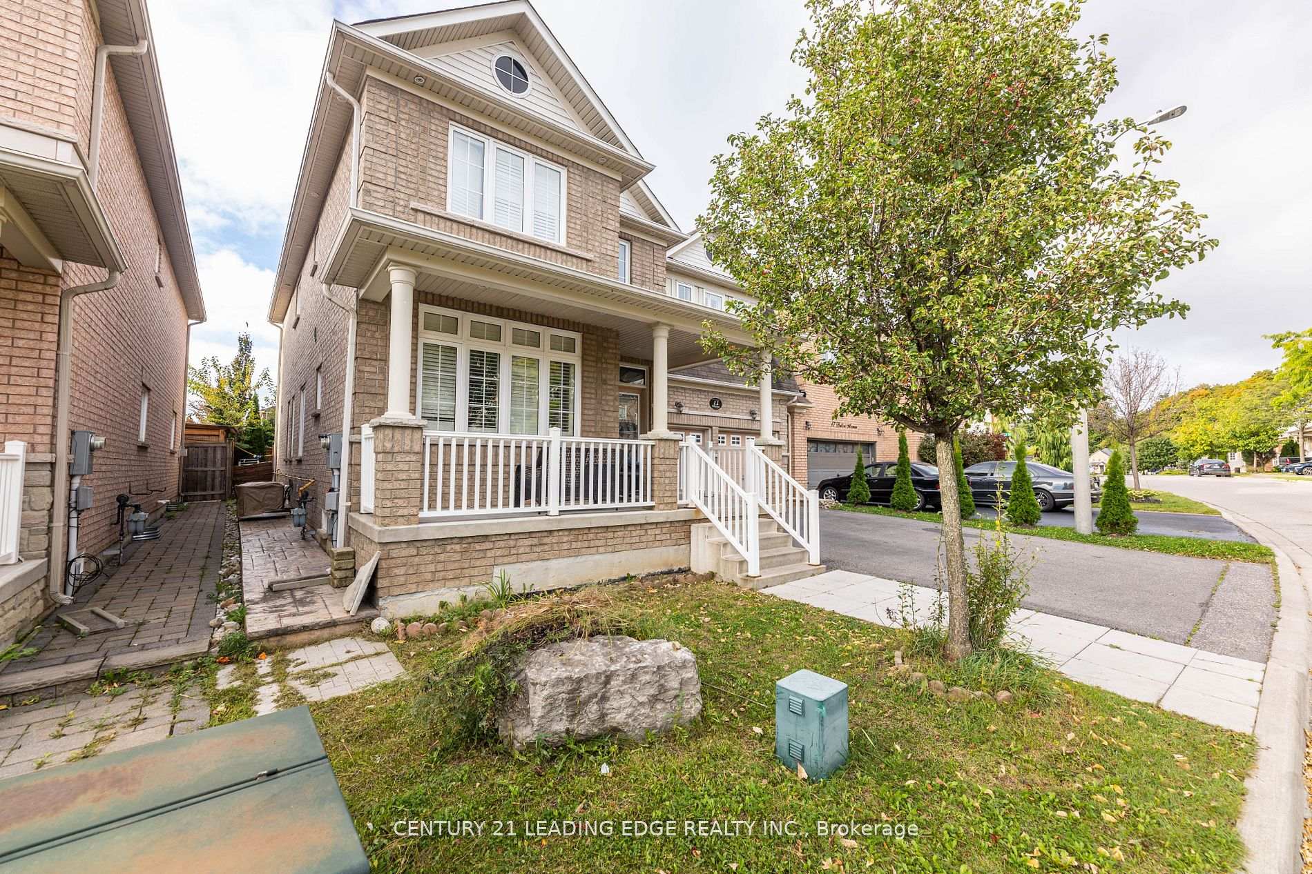 Photo 2 of 11 Bellini Avenue, Vaughan, Vellore Village — HOMEH