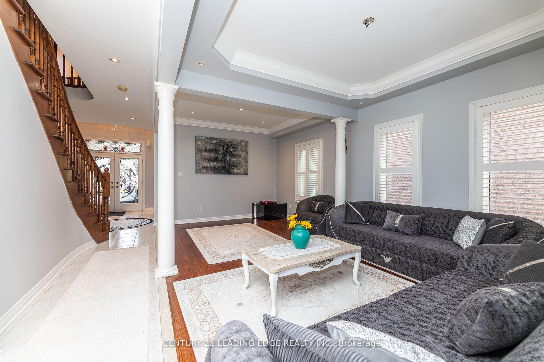 Photo 8 of 11 Bellini Avenue, Vaughan, Vellore Village — HOMEH