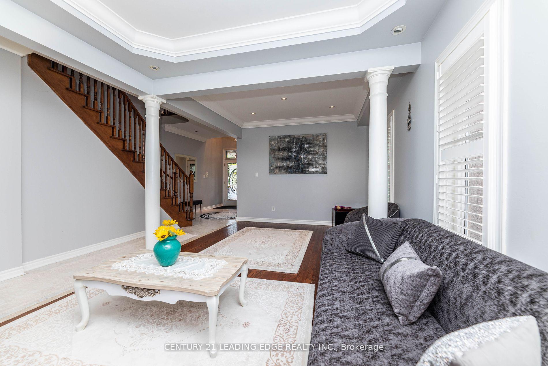 Photo 6 of 11 Bellini Avenue, Vaughan, Vellore Village — HOMEH