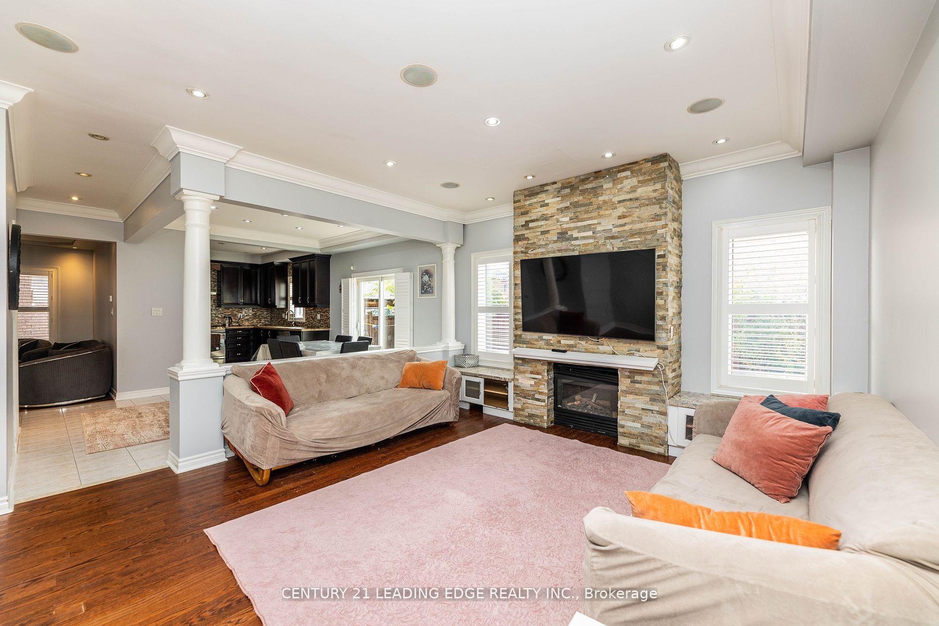 Photo 13 of 11 Bellini Avenue, Vaughan, Vellore Village — HOMEH
