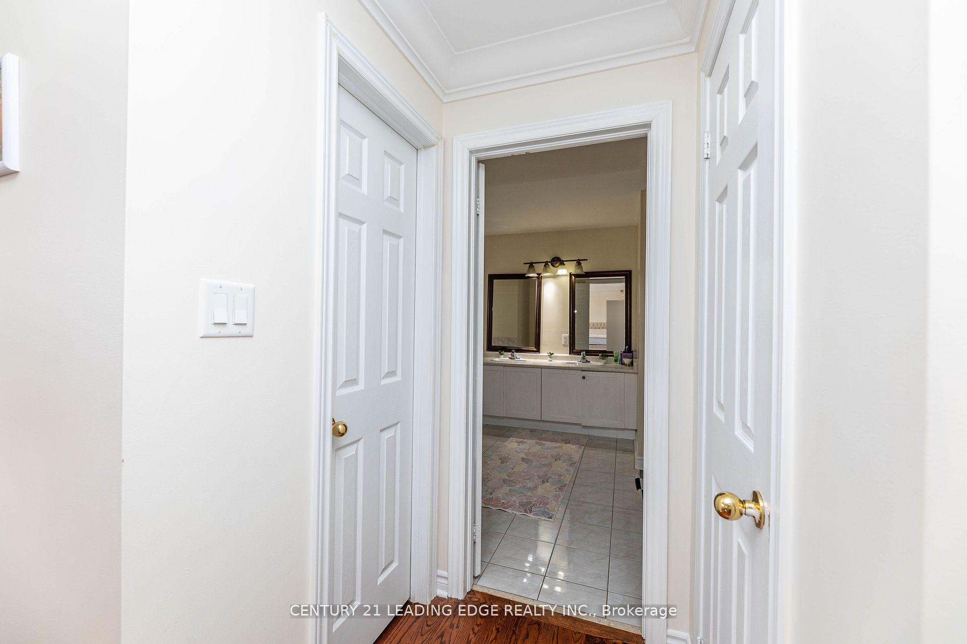 Photo 19 of 11 Bellini Avenue, Vaughan, Vellore Village — HOMEH