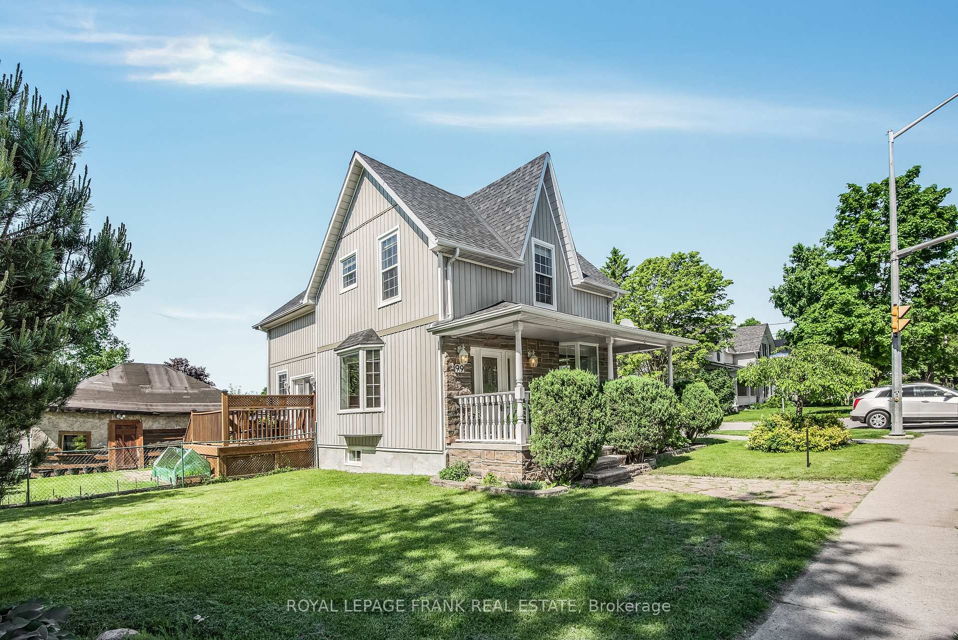 Photo 12 of 99 Brock Street E, Uxbridge — HOMEH
