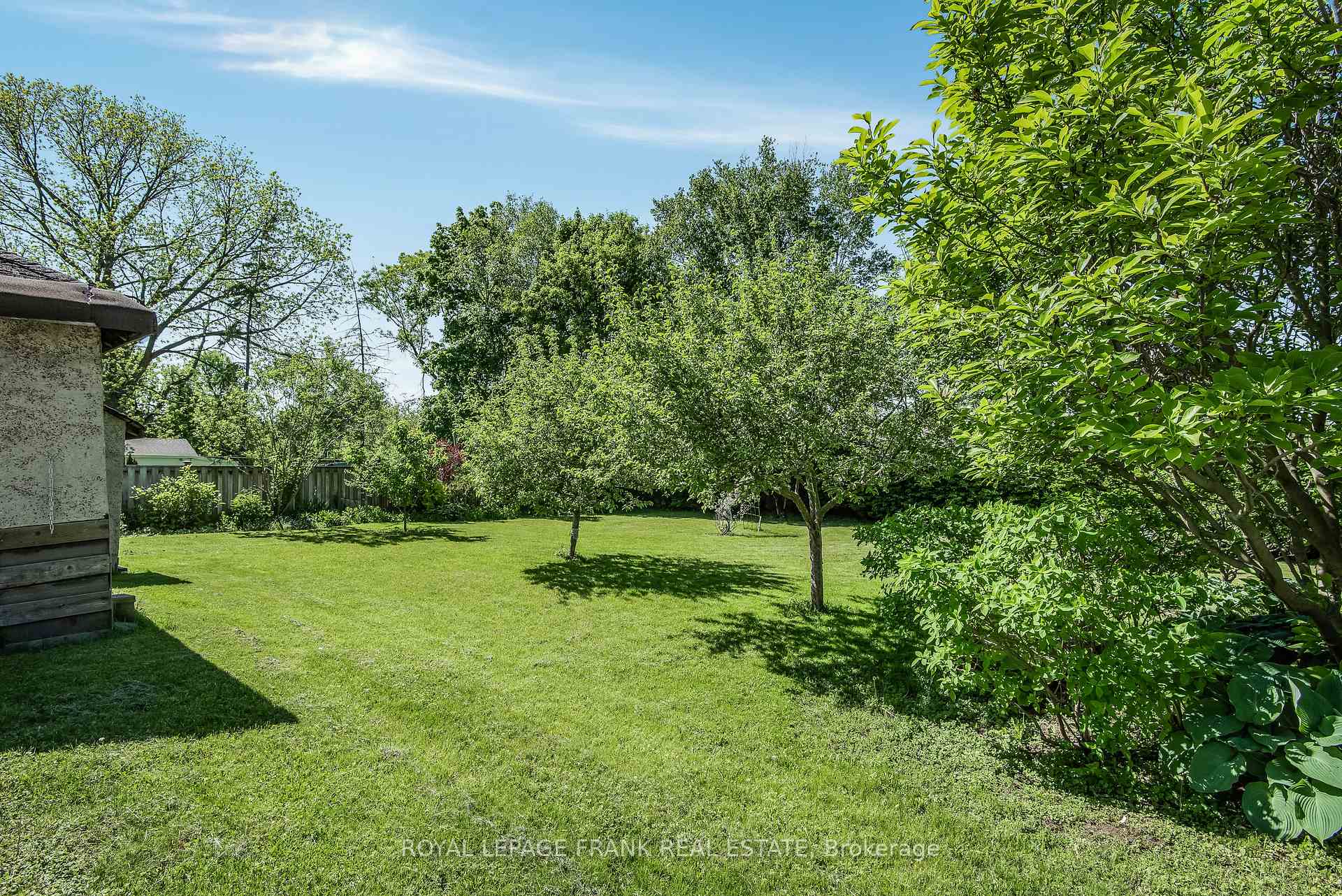 Photo 13 of 99 Brock Street E, Uxbridge — HOMEH