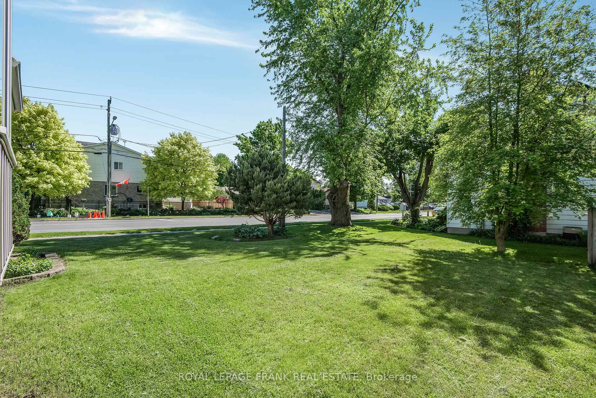 Photo 36 of 99 Brock Street E, Uxbridge — HOMEH