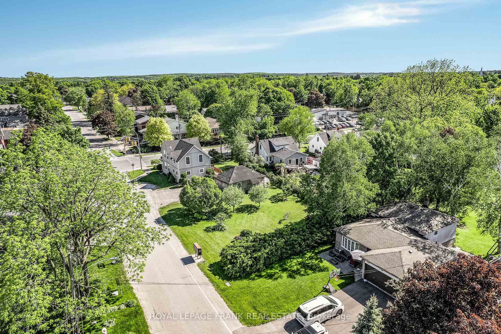 Photo 39 of 99 Brock Street E, Uxbridge — HOMEH