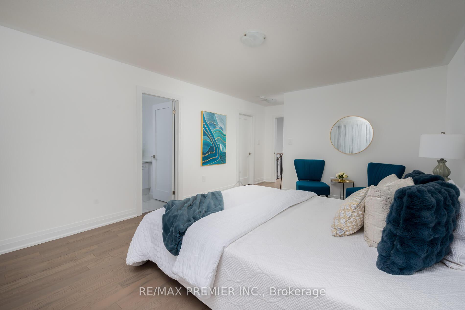 Photo 21 of 29 Virro Court, Vaughan, West Woodbridge — HOMEH