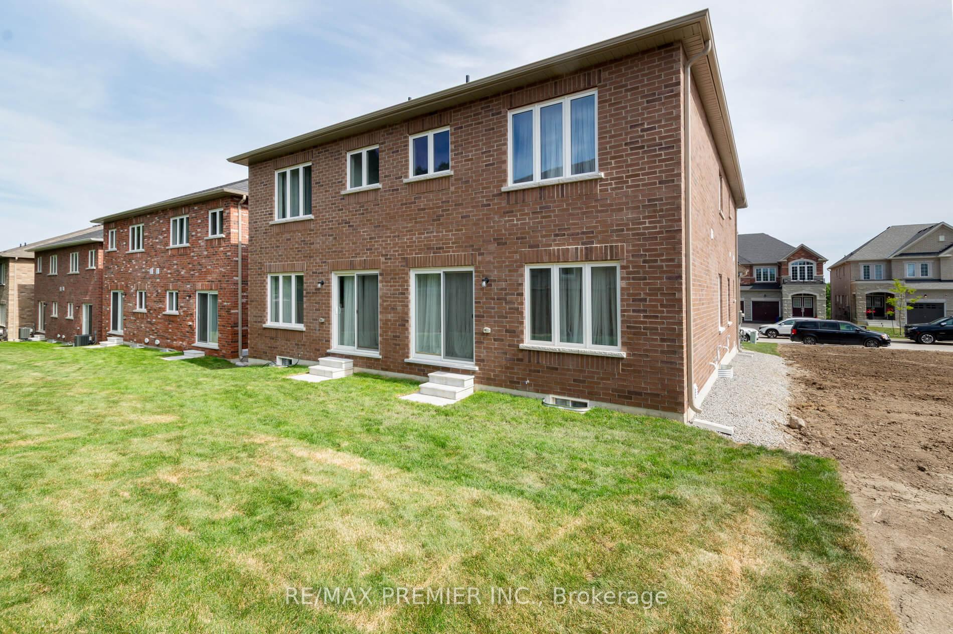 Photo 34 of 29 Virro Court, Vaughan, West Woodbridge — HOMEH