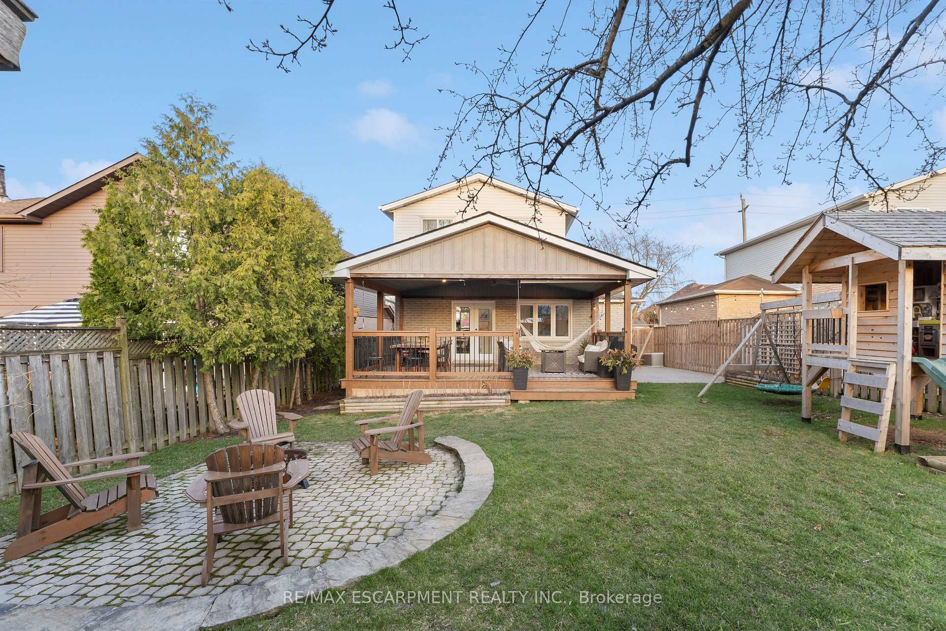 Photo 35 of 149 First Road W, Hamilton, Stoney Creek — HOMEH