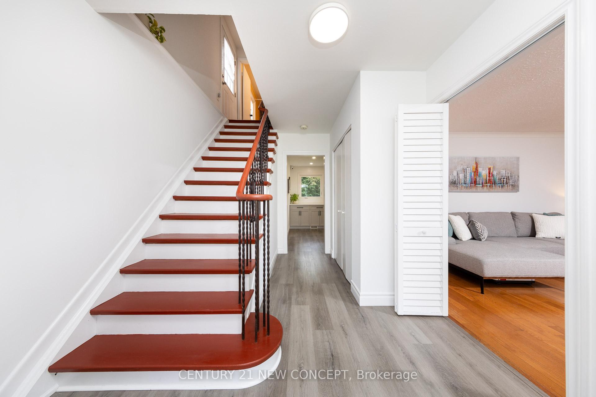 Photo 5 of 151 Grandview Avenue, Markham, Grandview — HOMEH