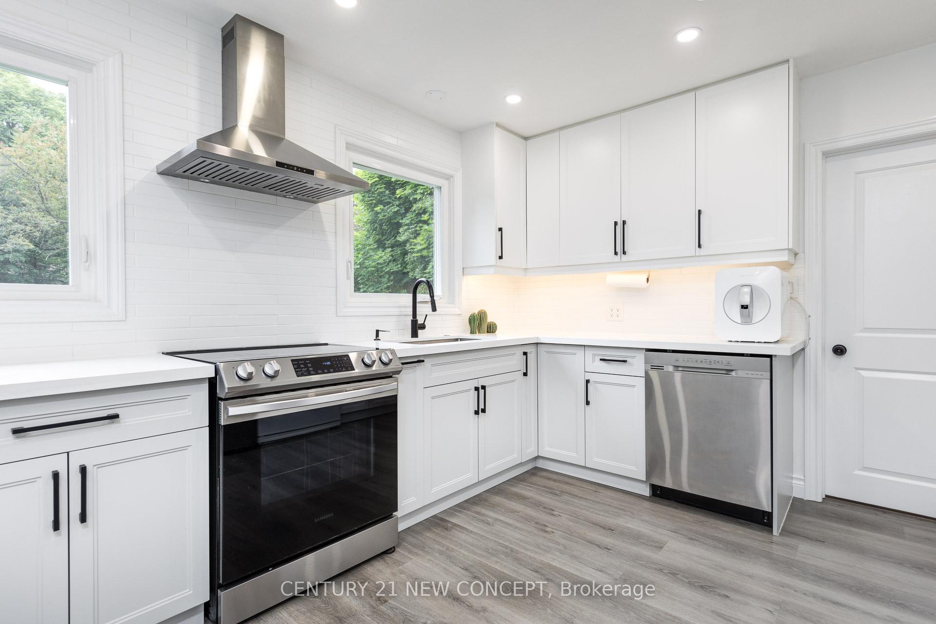 Photo 12 of 151 Grandview Avenue, Markham, Grandview — HOMEH