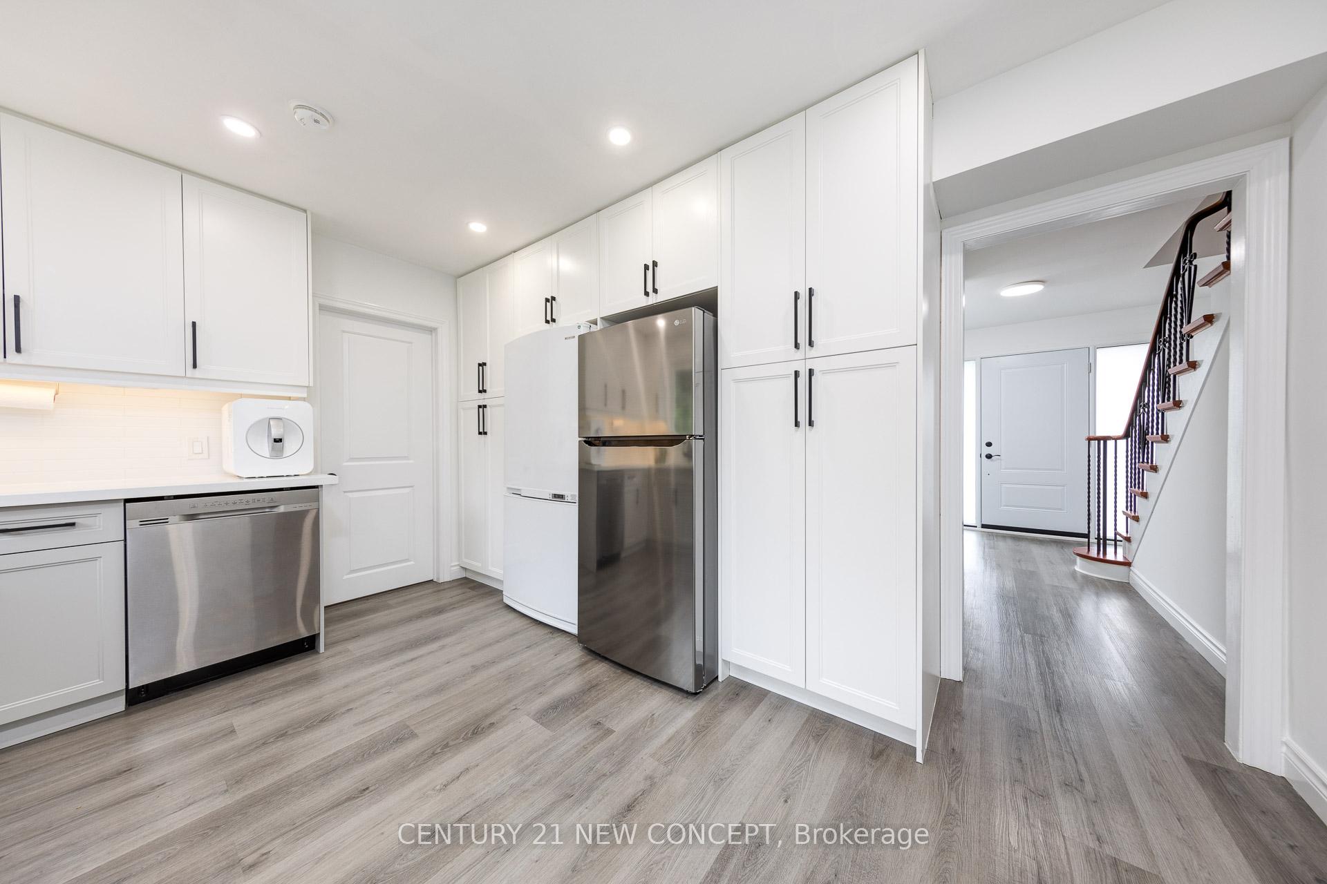 Photo 13 of 151 Grandview Avenue, Markham, Grandview — HOMEH