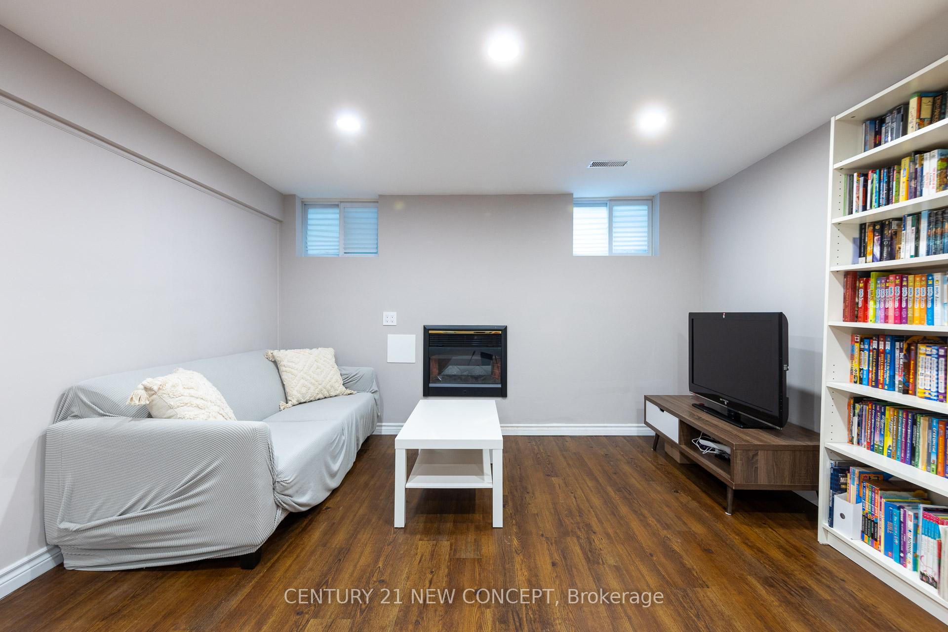 Photo 25 of 151 Grandview Avenue, Markham, Grandview — HOMEH
