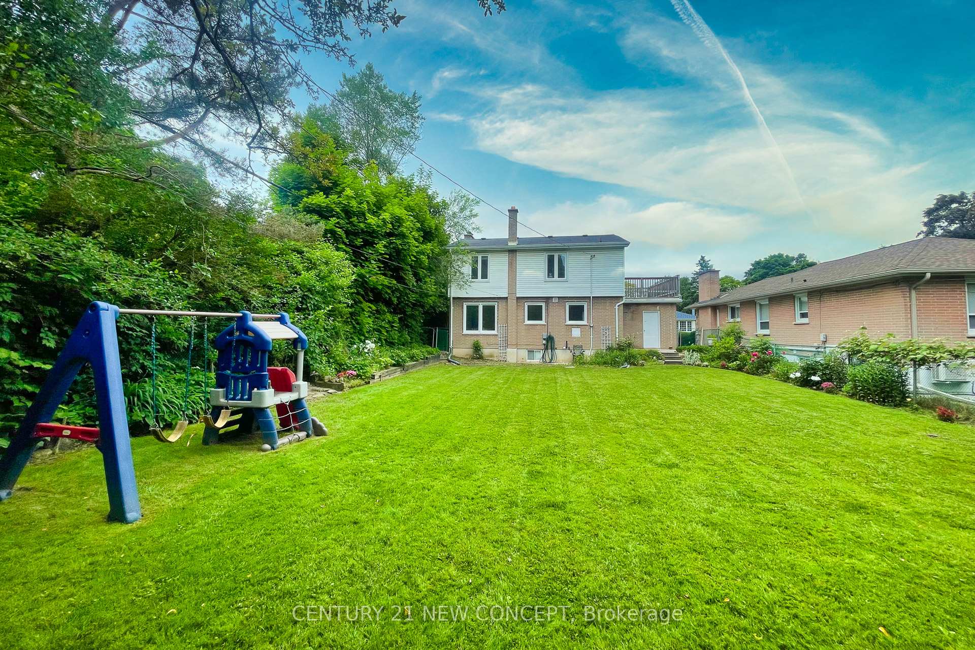 Photo 40 of 151 Grandview Avenue, Markham, Grandview — HOMEH