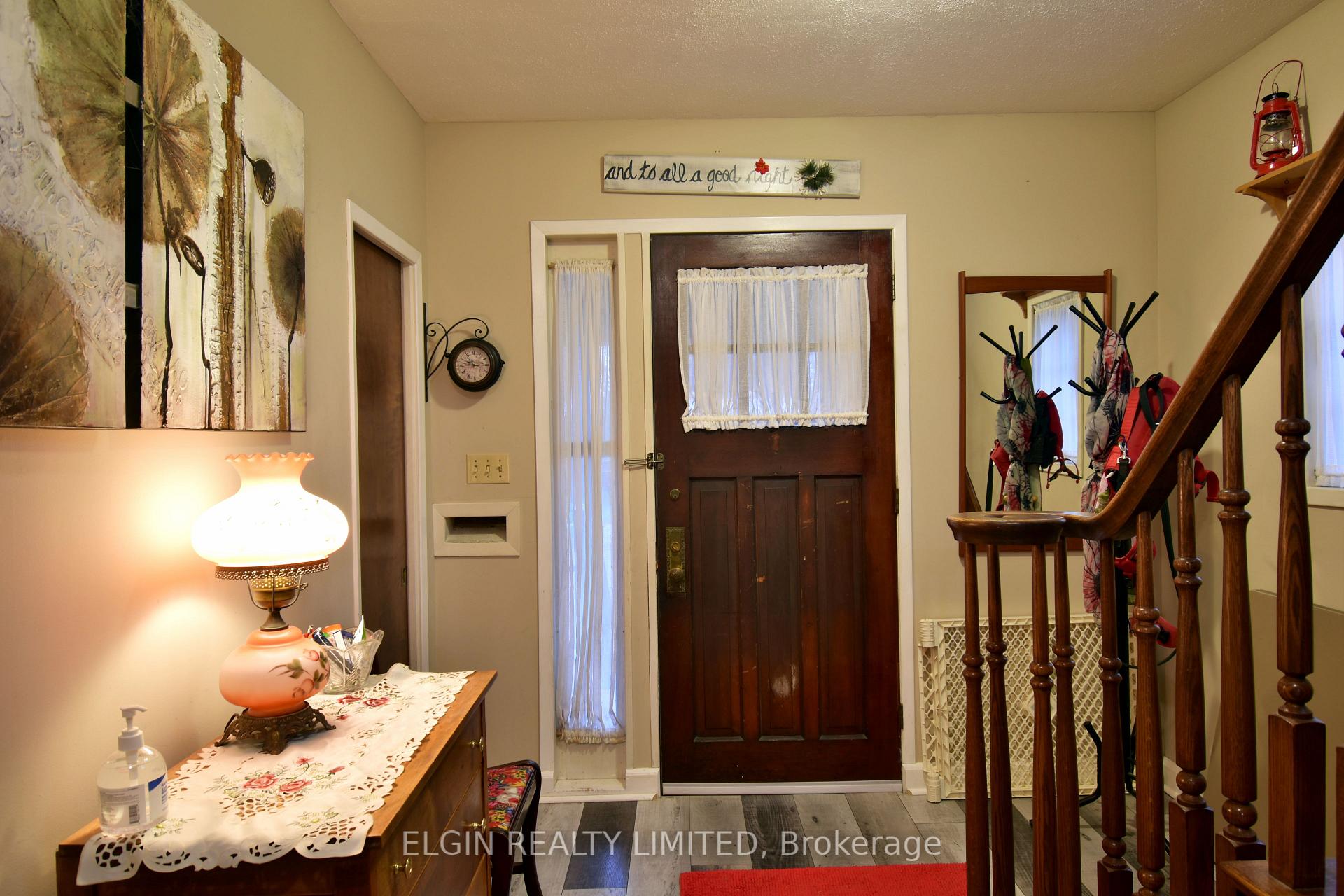 Photo 4 of 93 Alma Street, St. Thomas — HOMEH