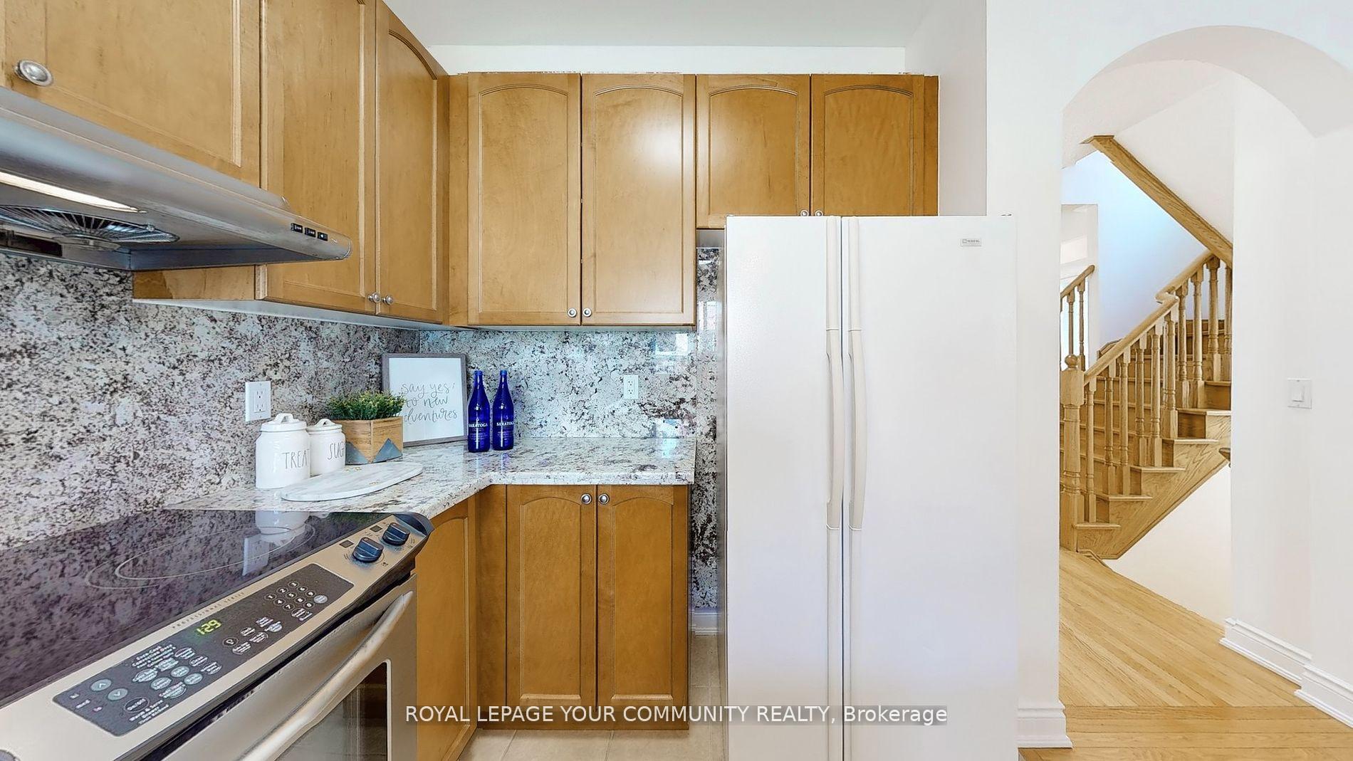 Photo 21 of 18 Sisina Avenue, Markham, Cathedraltown — HOMEH