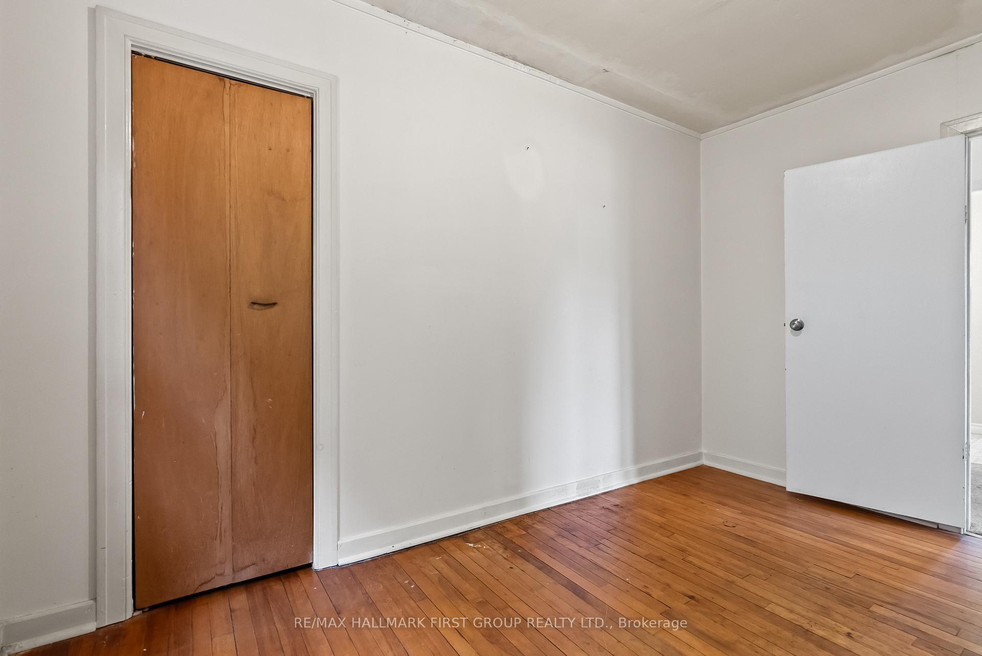 Photo 17 of 605 Perry Street, Whitby, Downtown Whitby — HOMEH