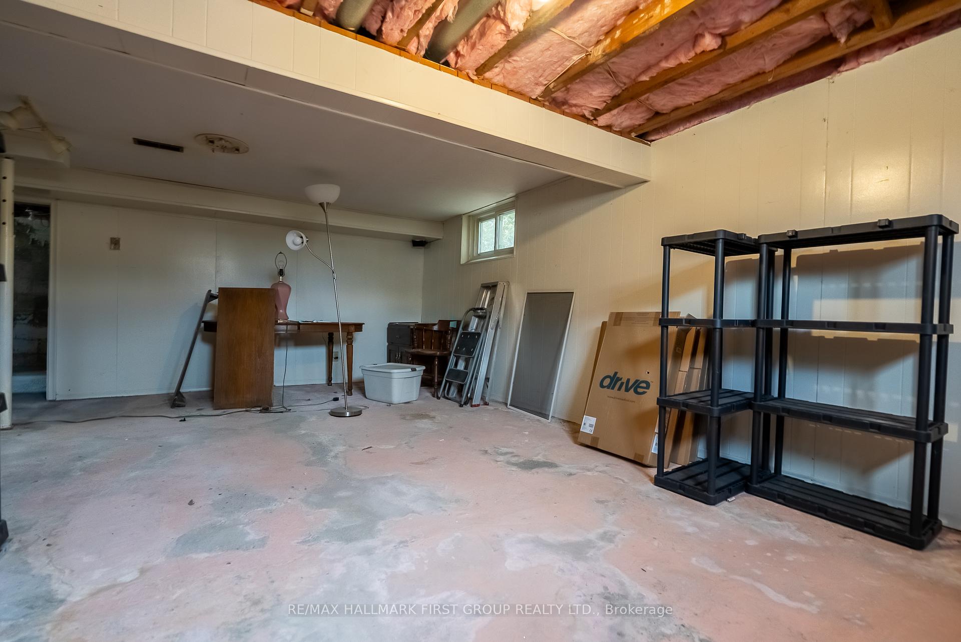 Photo 35 of 605 Perry Street, Whitby, Downtown Whitby — HOMEH