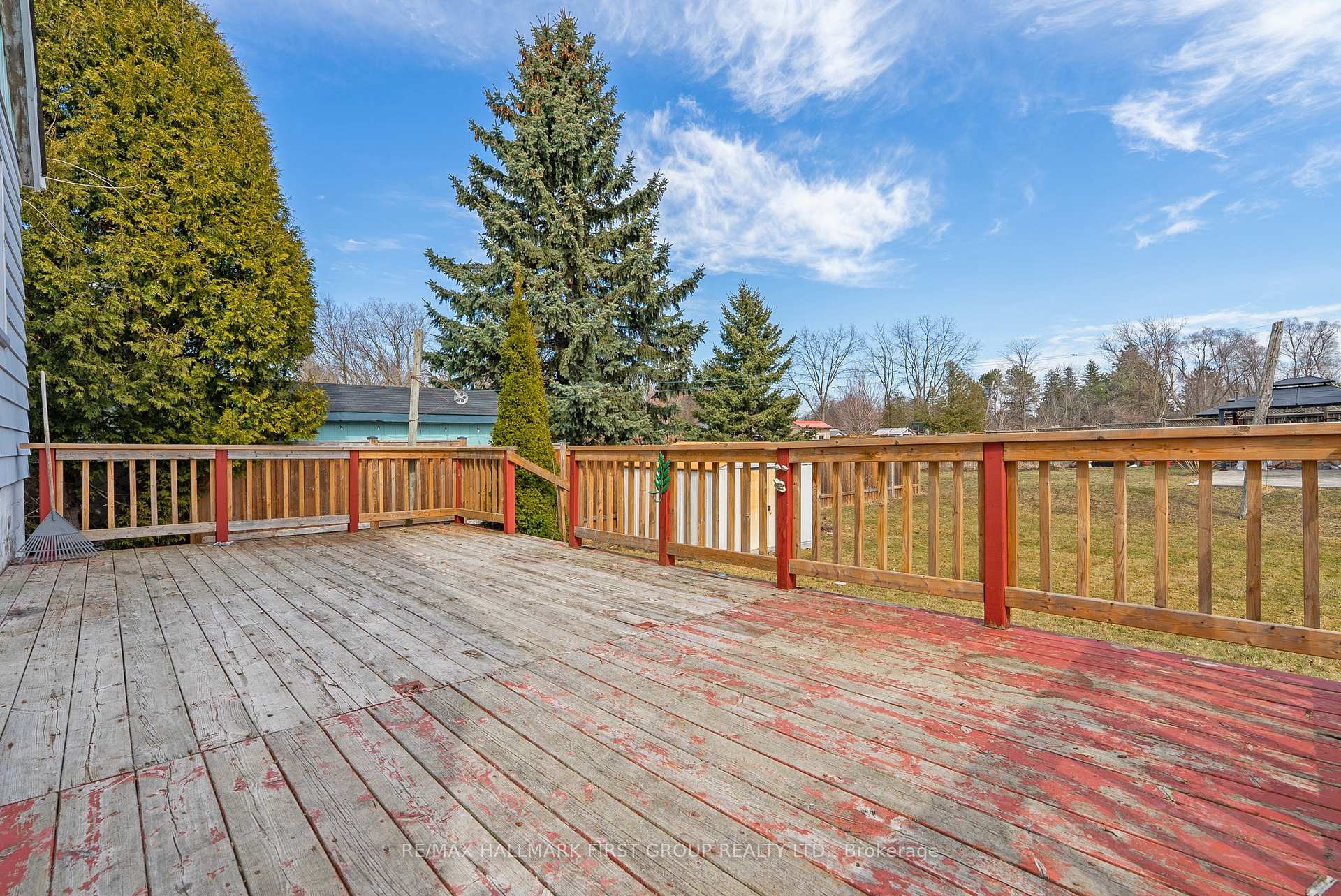 Photo 32 of 605 Perry Street, Whitby, Downtown Whitby — HOMEH