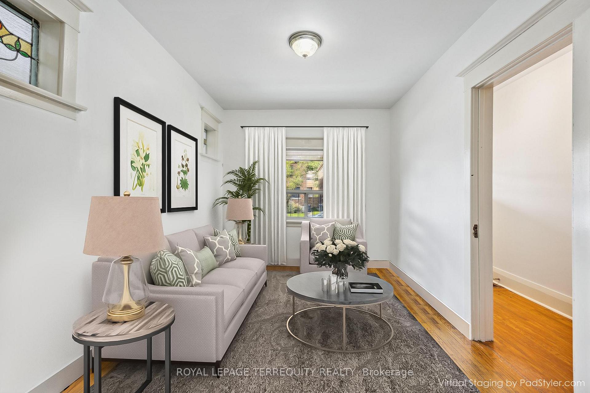 Photo 6 of 19 Curzon Street, Toronto, South Riverdale — HOMEH