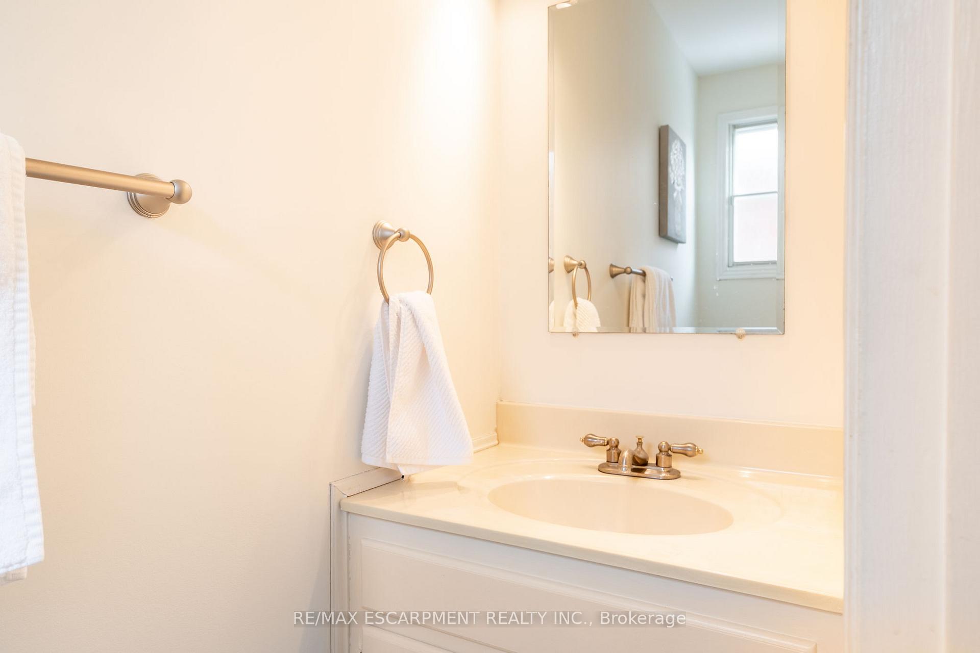 Photo 10 of 11 Serafino Court, Hamilton, Falkirk — HOMEH