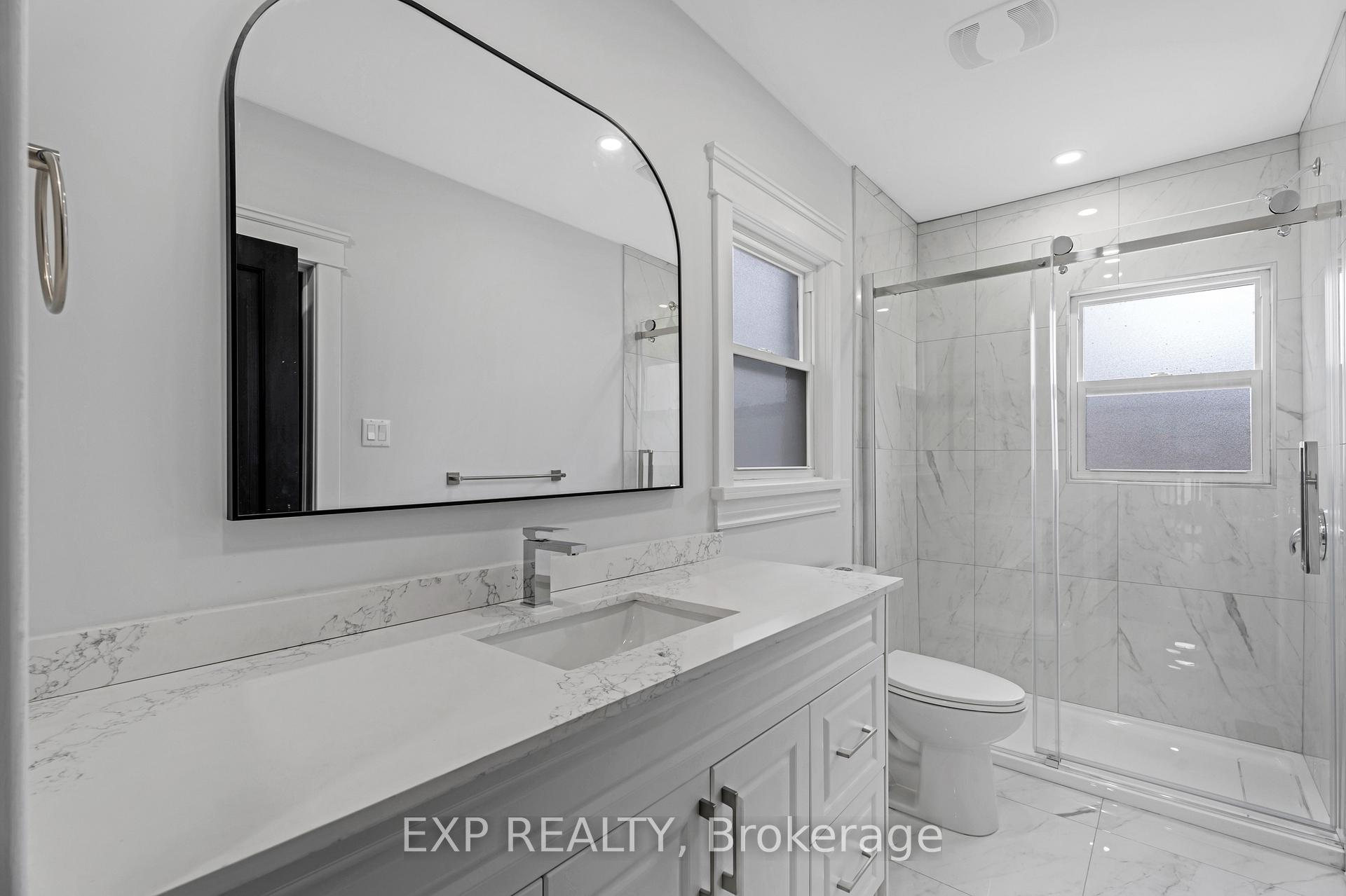 Photo 18 of 189 Ottawa Street, Hamilton, Delta — HOMEH