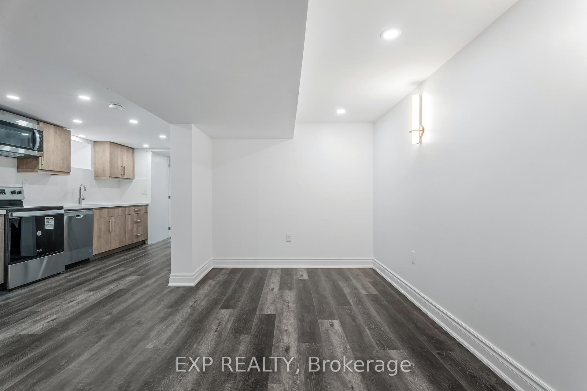 Photo 30 of 189 Ottawa Street, Hamilton, Delta — HOMEH