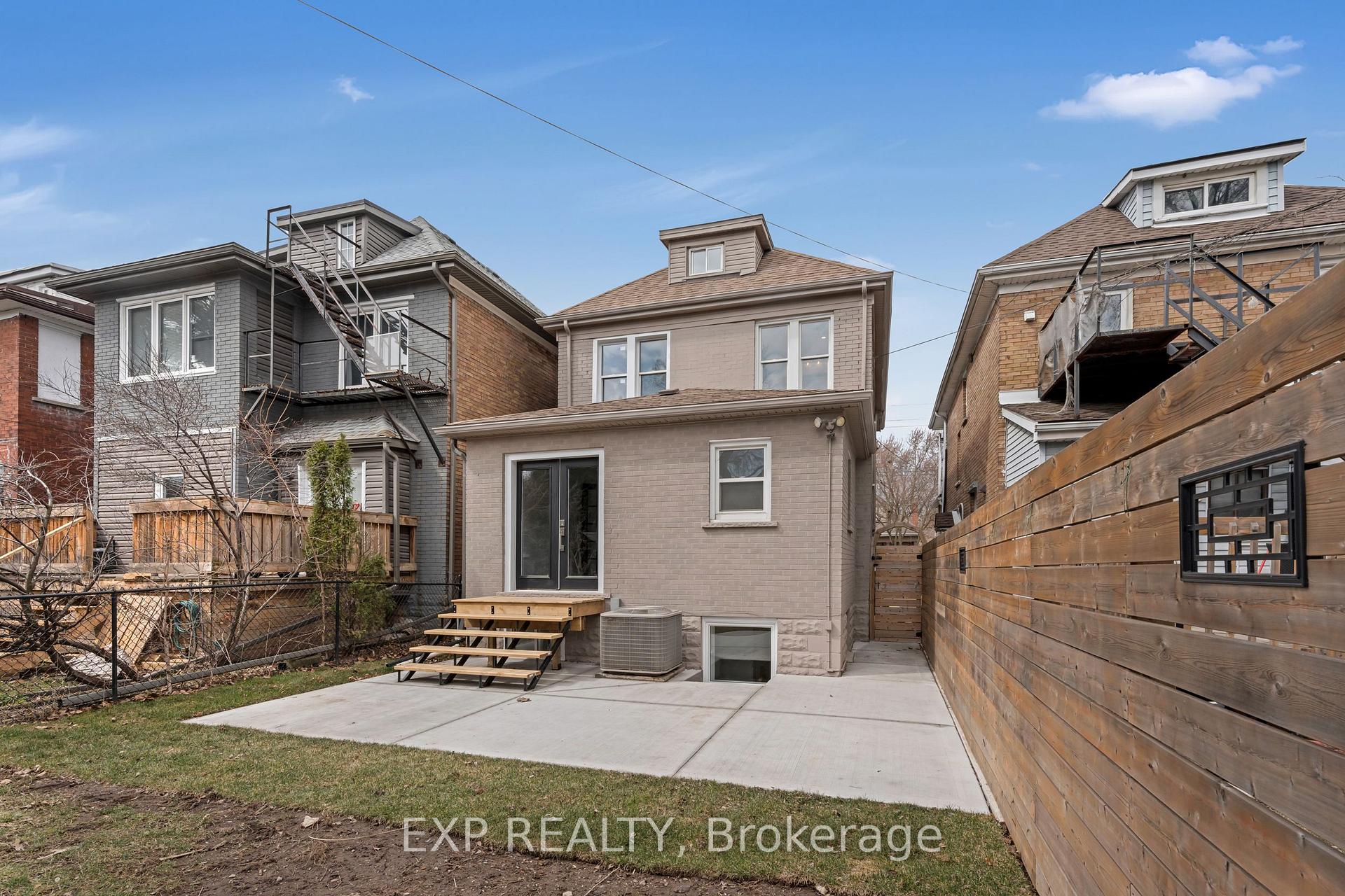Photo 41 of 189 Ottawa Street, Hamilton, Delta — HOMEH