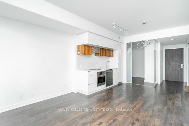 Photo 3 of Unit 3201, 185 Roehampton Avenue, Toronto, Mount Pleasant West — HOMEH