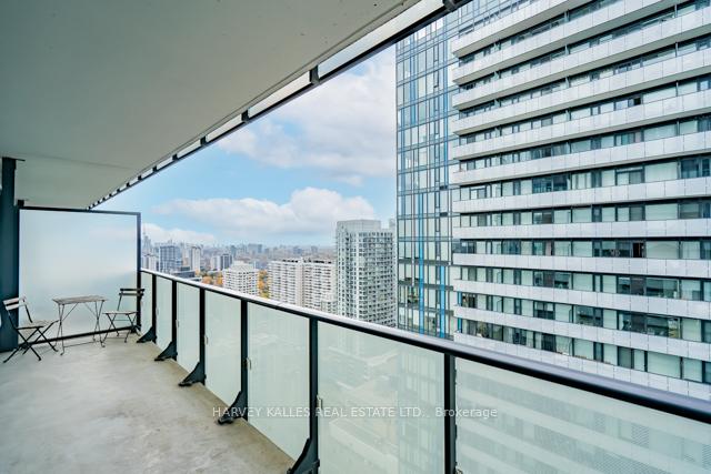 Photo 14 of Unit 3201, 185 Roehampton Avenue, Toronto, Mount Pleasant West — HOMEH