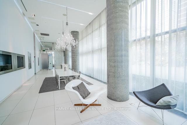 Photo 22 of Unit 3201, 185 Roehampton Avenue, Toronto, Mount Pleasant West — HOMEH