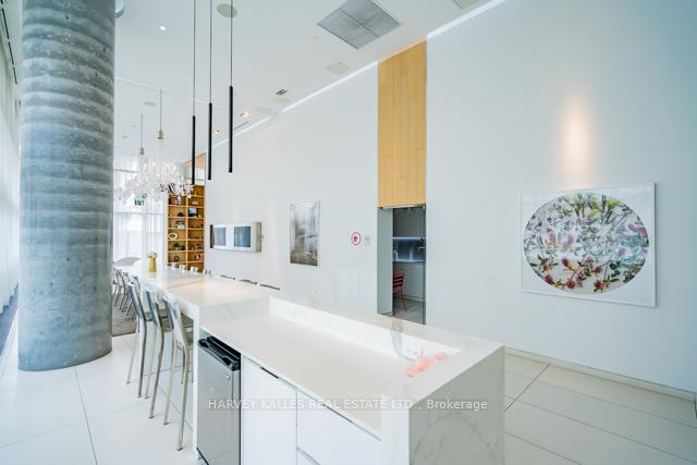 Photo 17 of Unit 3201, 185 Roehampton Avenue, Toronto, Mount Pleasant West — HOMEH