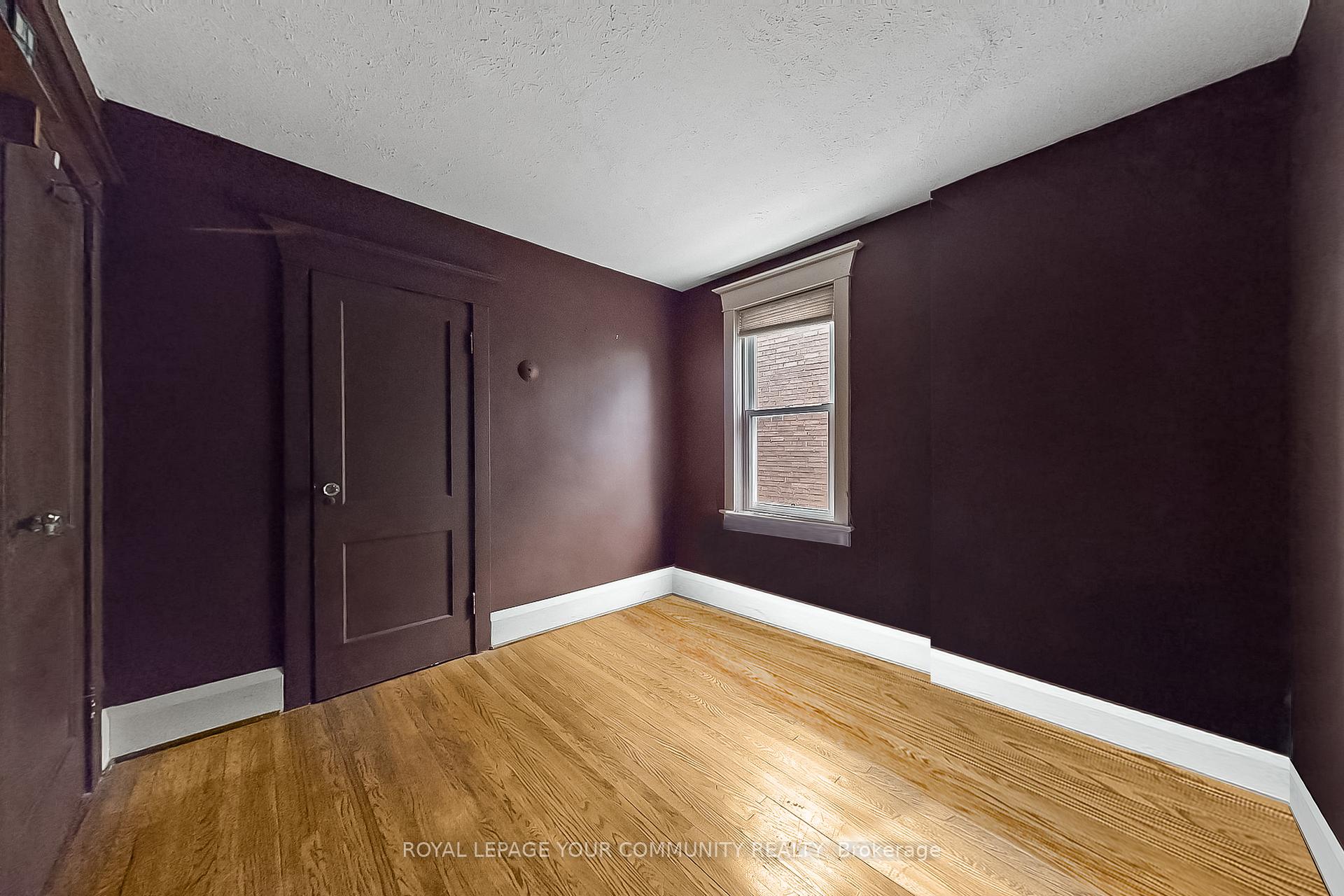 Photo 20 of 209 Westmount Avenue, Toronto, Oakwood Village — HOMEH