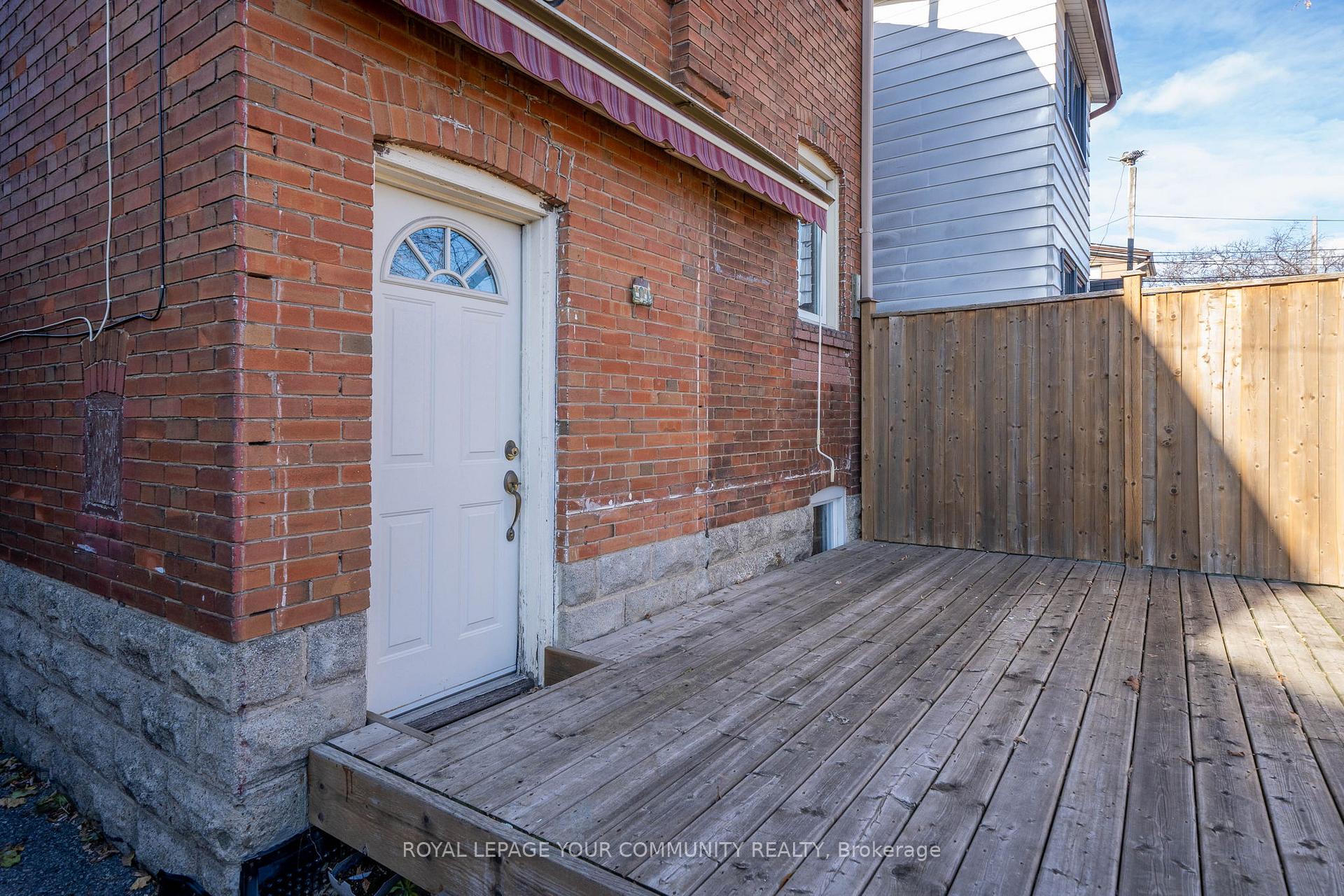 Photo 19 of 209 Westmount Avenue, Toronto, Oakwood Village — HOMEH