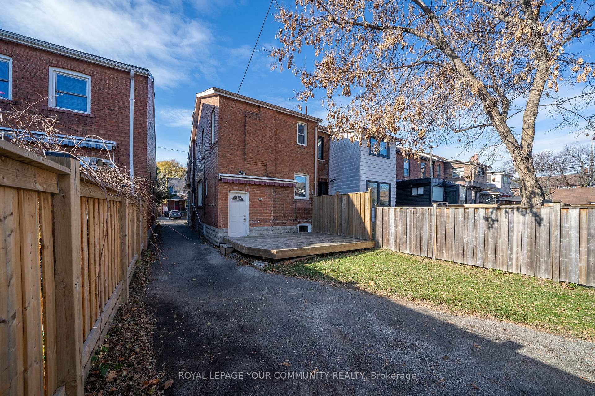 Photo 18 of 209 Westmount Avenue, Toronto, Oakwood Village — HOMEH