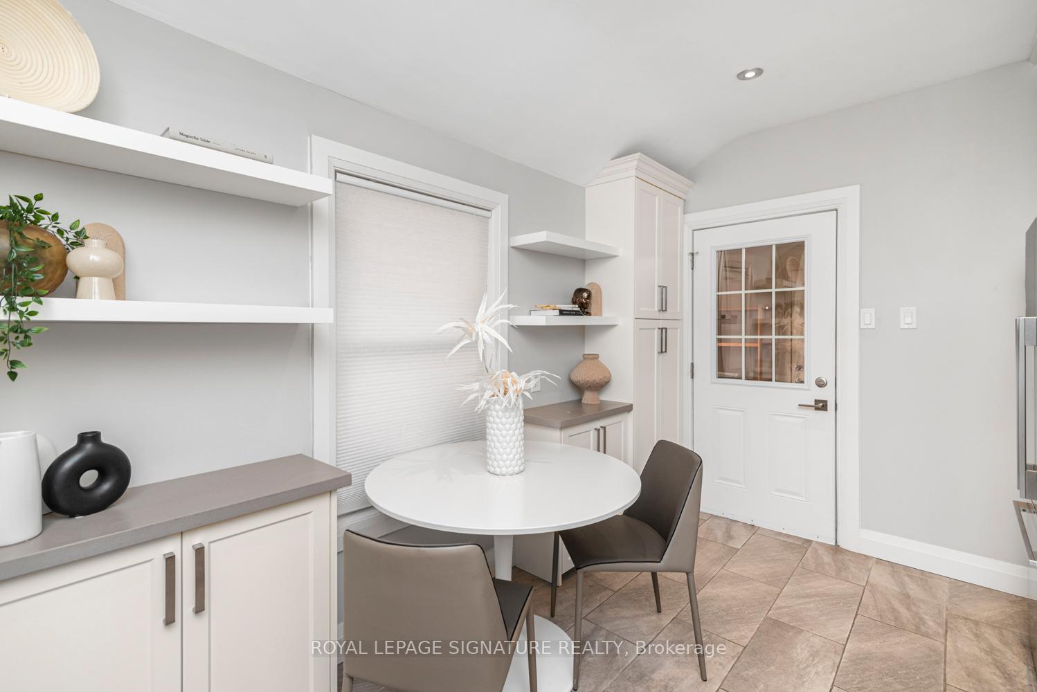 Photo 25 of 62 Ray Street N, Hamilton, Strathcona — HOMEH