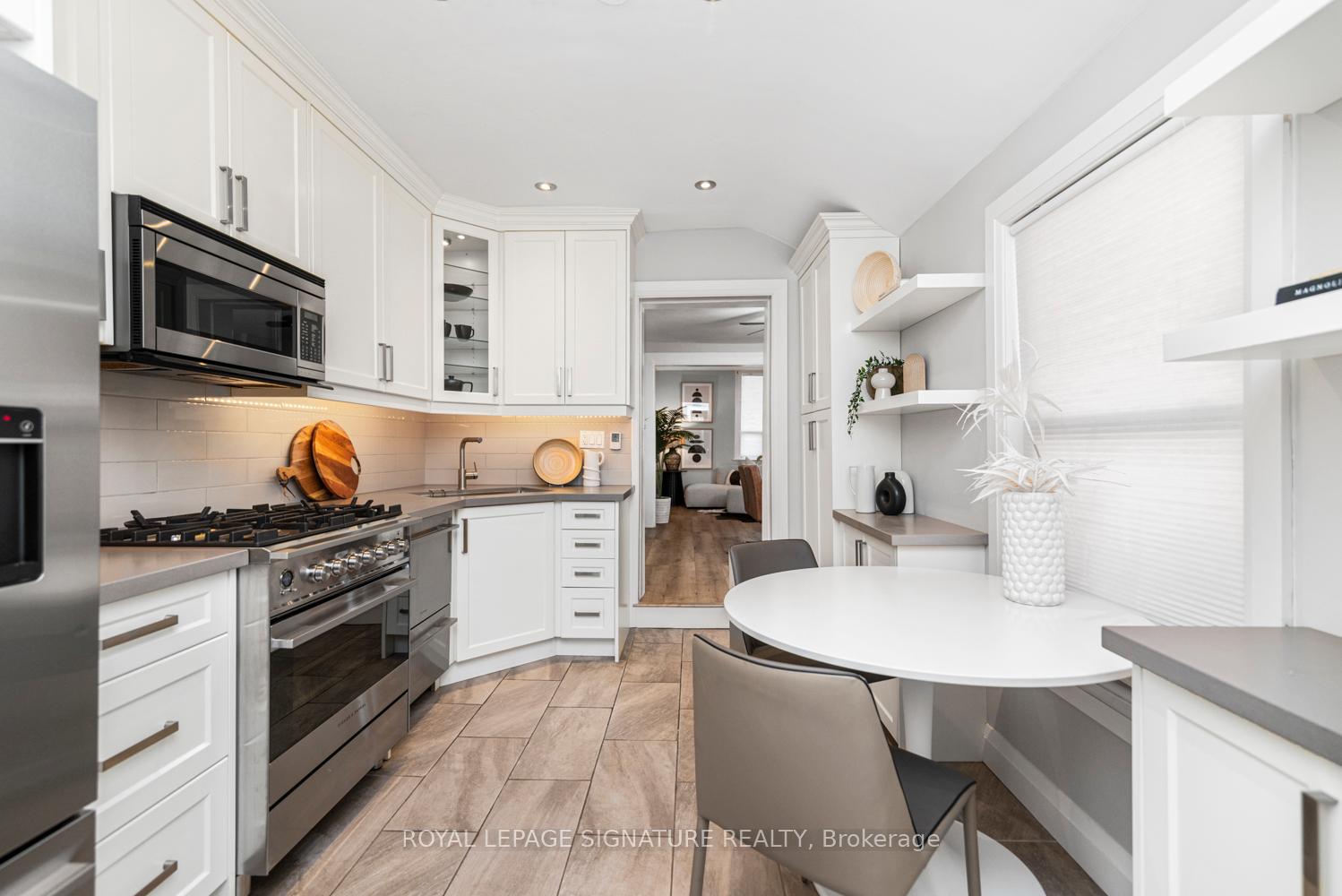 Photo 13 of 62 Ray Street N, Hamilton, Strathcona — HOMEH