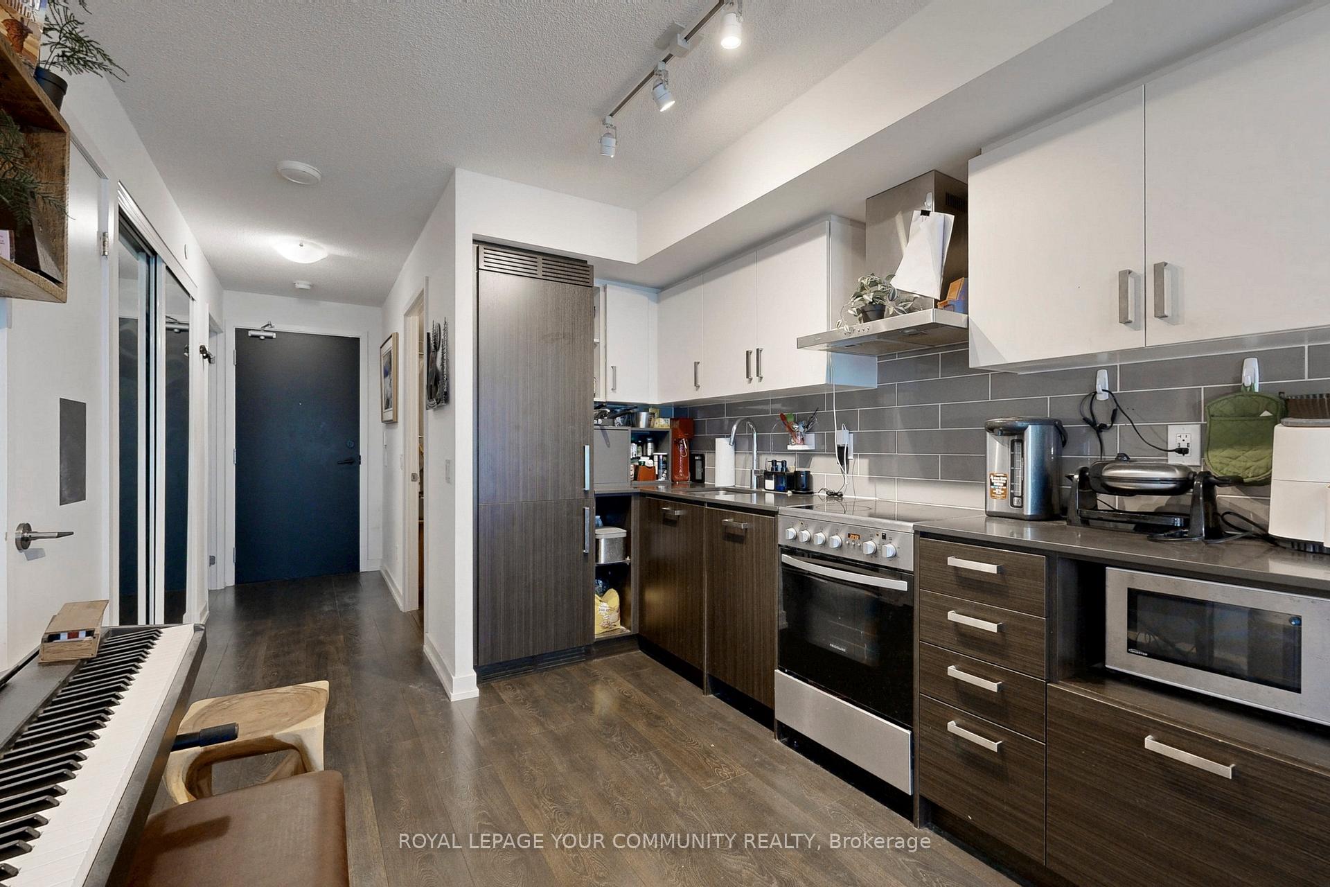 Photo 36 of Unit 410, 125 Redpath Avenue, Toronto, Mount Pleasant East — HOMEH