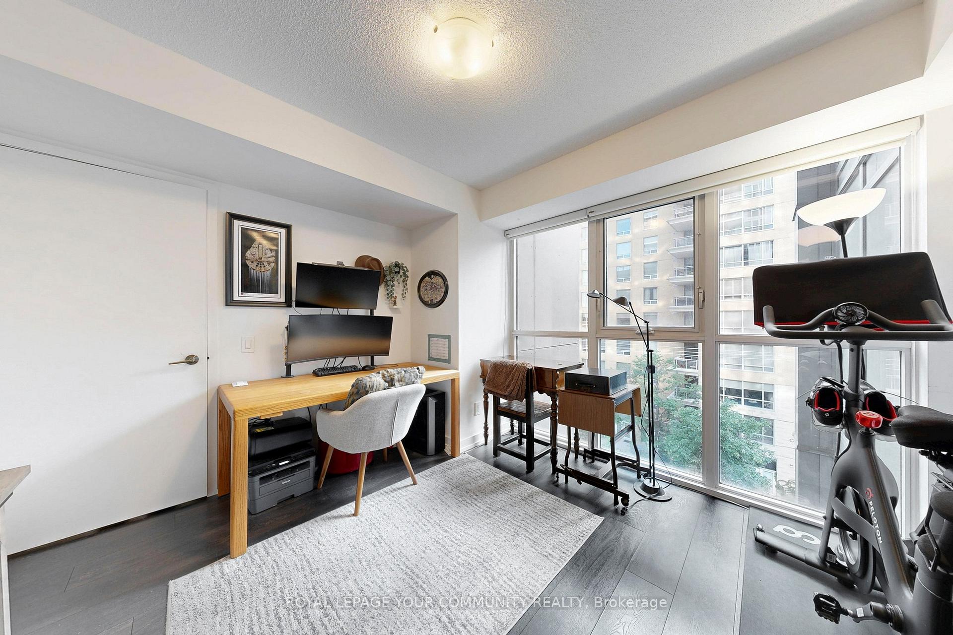Photo 14 of Unit 410, 125 Redpath Avenue, Toronto, Mount Pleasant East — HOMEH