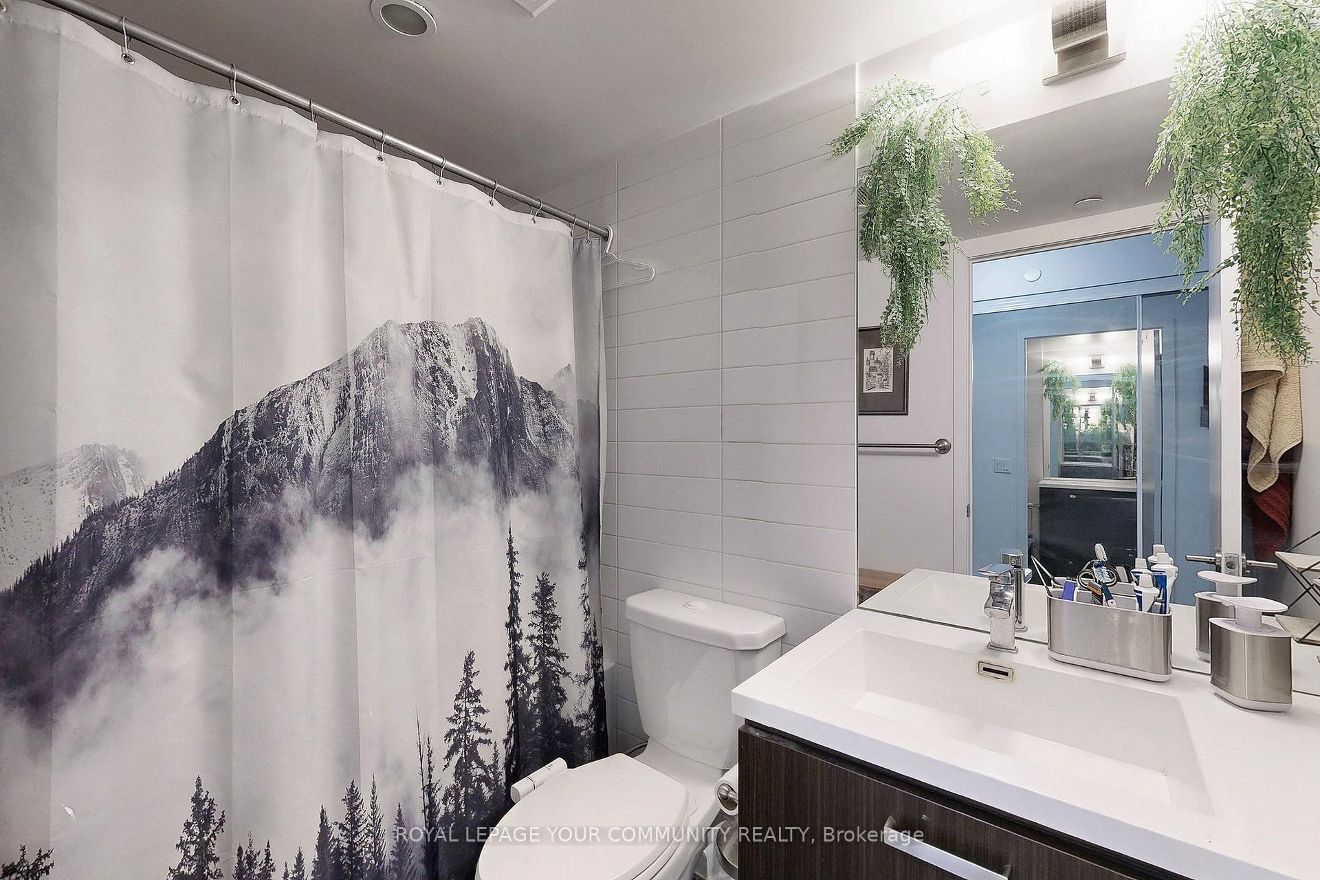 Photo 29 of Unit 410, 125 Redpath Avenue, Toronto, Mount Pleasant East — HOMEH