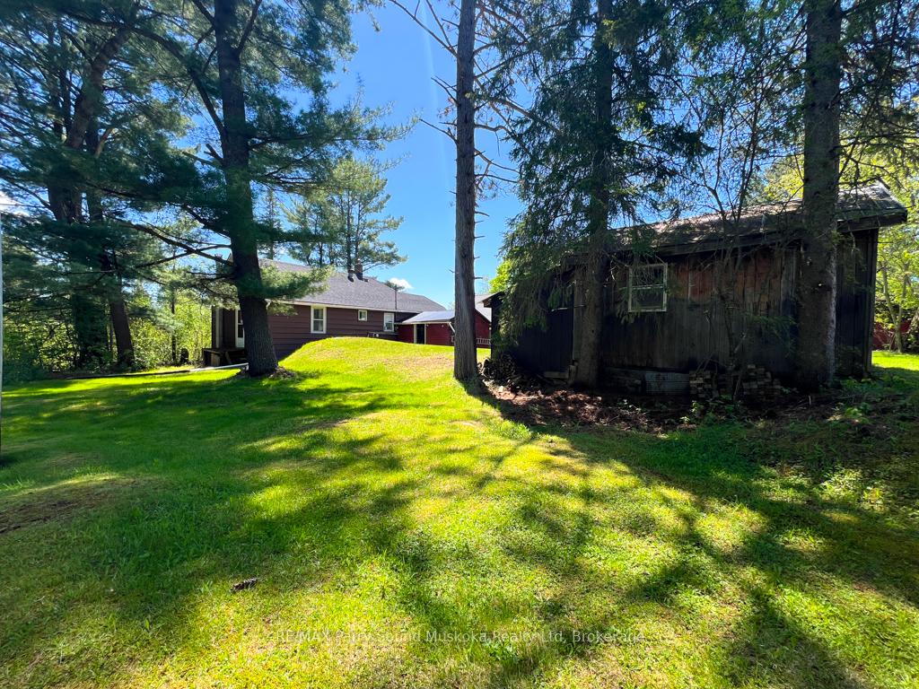 Photo 10 of 51 Biddy Street, Magnetawan — HOMEH