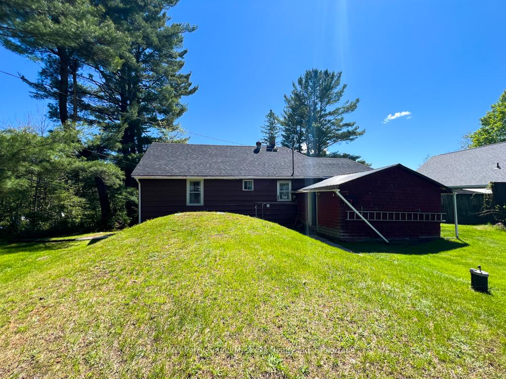 Photo 8 of 51 Biddy Street, Magnetawan — HOMEH