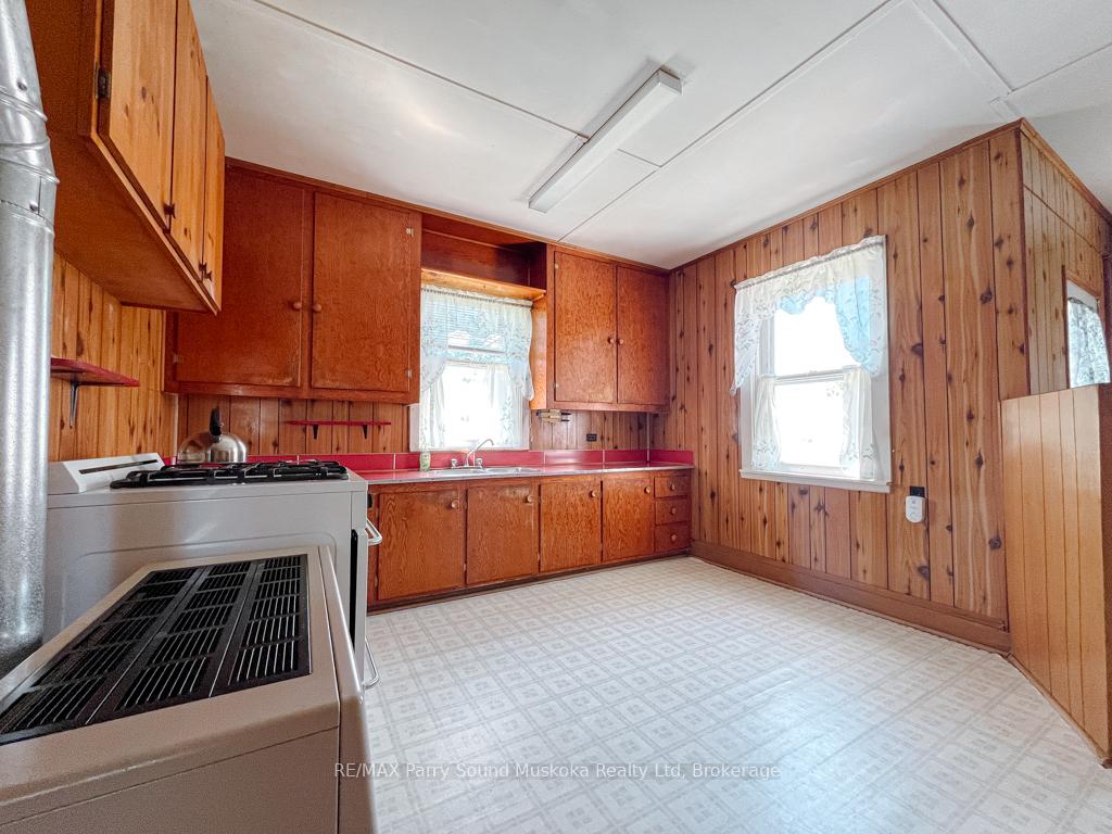 Photo 14 of 51 Biddy Street, Magnetawan — HOMEH